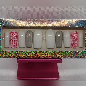 Pink, white, iridescent chrome, rhinestones. Press On Nails
